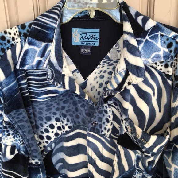 Raw Blue Rugged Wear Fleecey Shirt SzL Collar/Cuffs Animal Print Blue - Picture 6 of 10